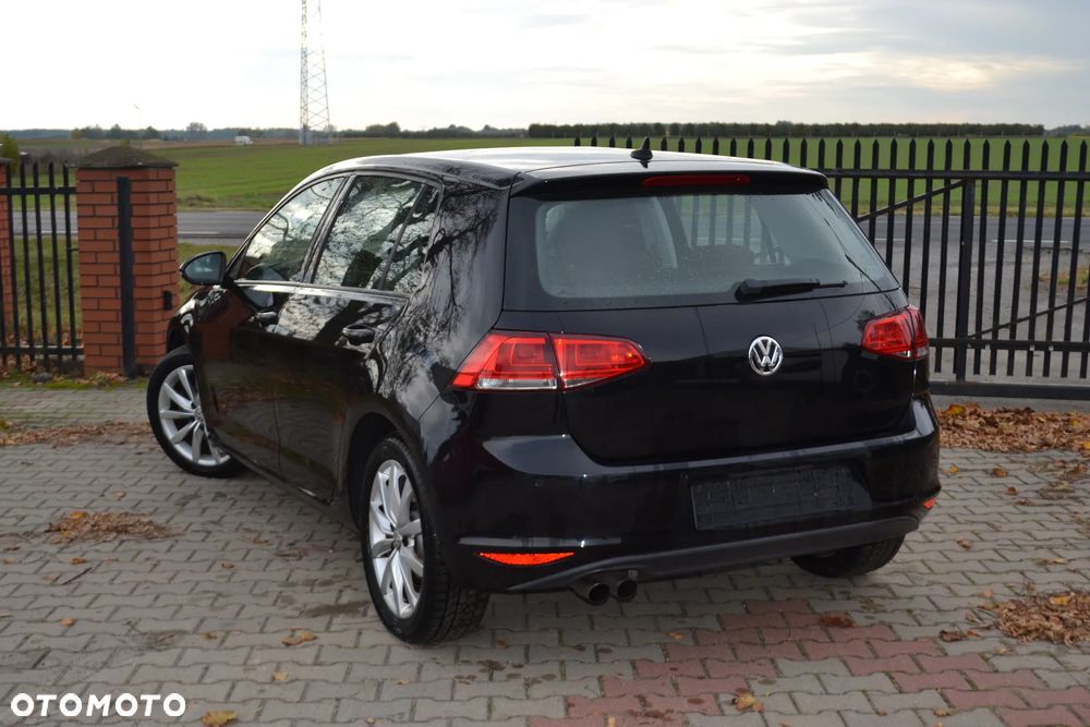 Volkswagen Golf - 3