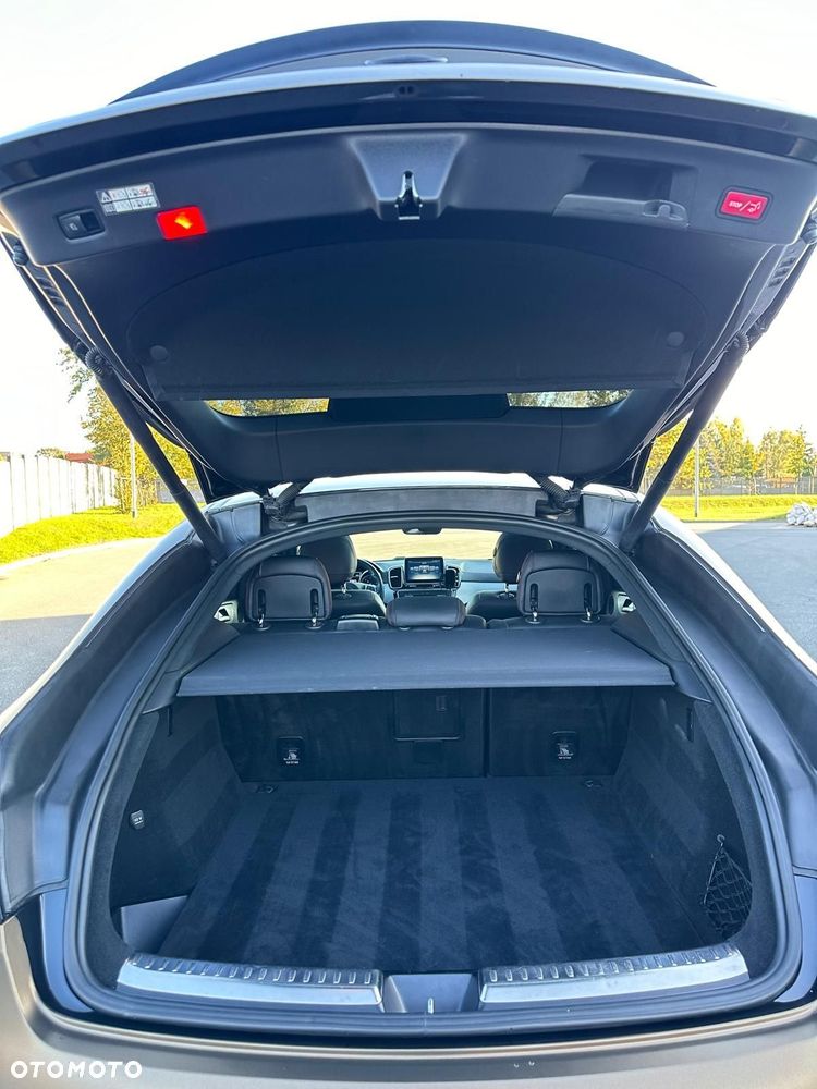 Mercedes-Benz GLE 350 d 4Matic 9G-TRONIC AMG Line - 9