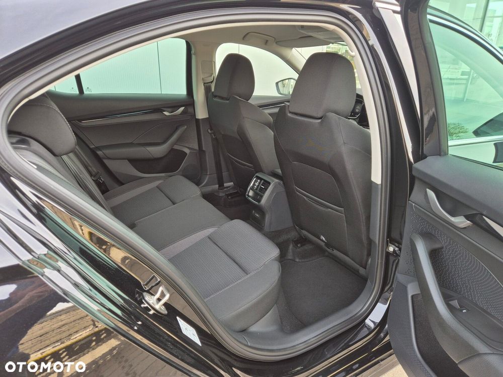Skoda Octavia - 14