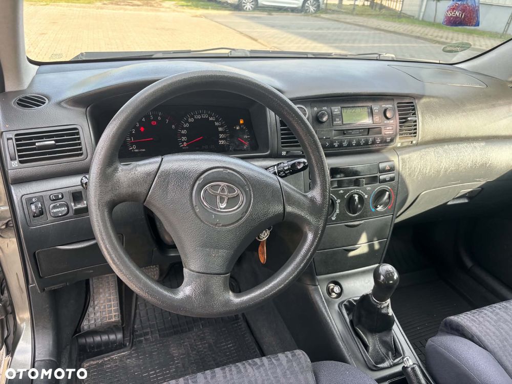 Toyota Corolla 1.4 - 15