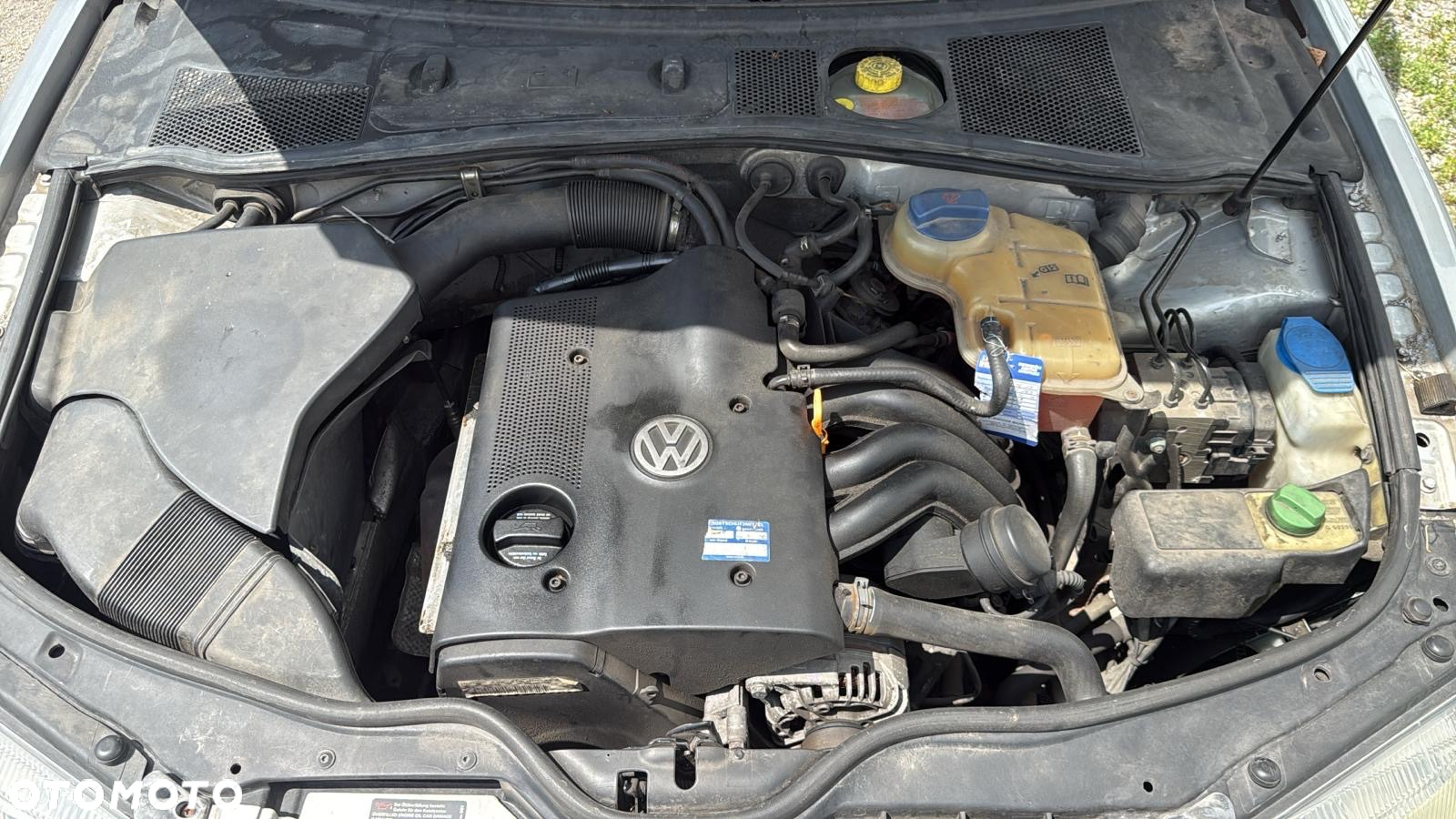 Volkswagen Passat - 8