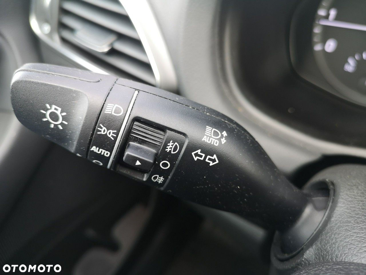 Hyundai i30 1.5 DPI Modern - 23