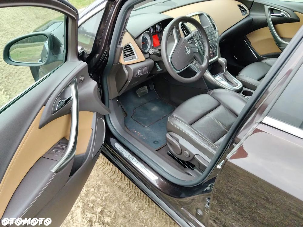 Opel Astra 2.0 CDTI DPF Automatik Sport - 2
