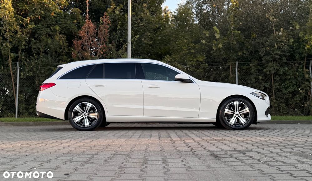 Mercedes-Benz Klasa C 220 d T 9G-TRONIC Avantgarde - 16
