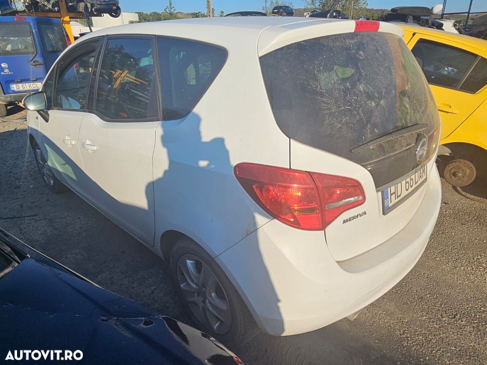 Grila aer bord 13262802 Opel Meriva 2 [2010 - 2014] 1.7 A17DTS - 5