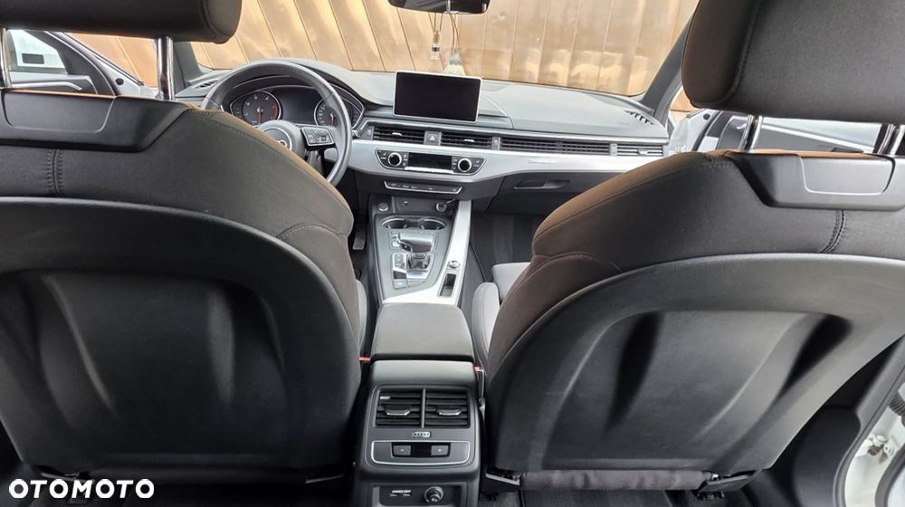 Audi A4 Avant 40 TDI quattro S tronic S line - 22