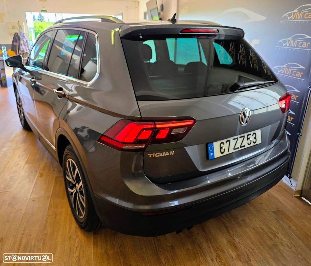 VW Tiguan 1.5 TSI Confortline - 11
