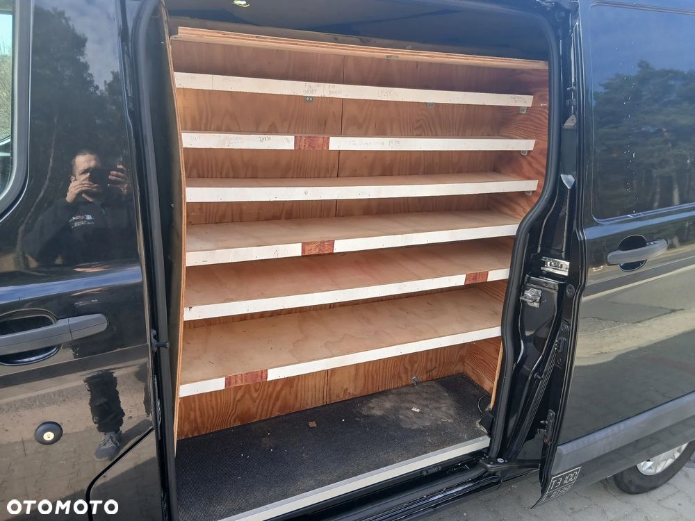 Ford Transit Custom - 10