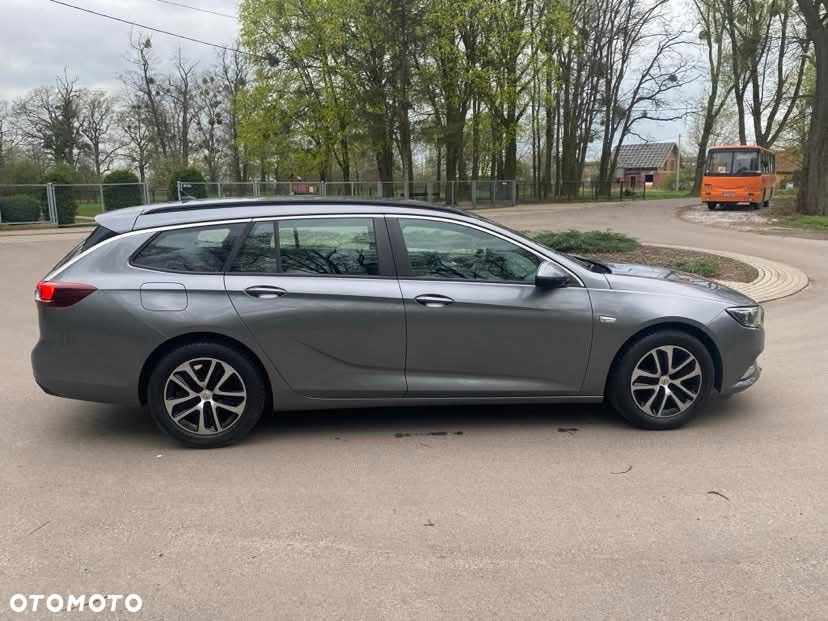 Opel Insignia - 8