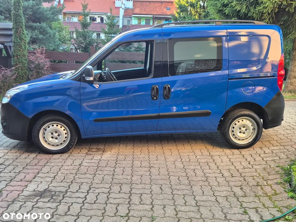 Opel Combo - 8