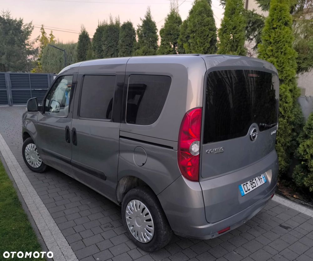 Opel Combo - 31