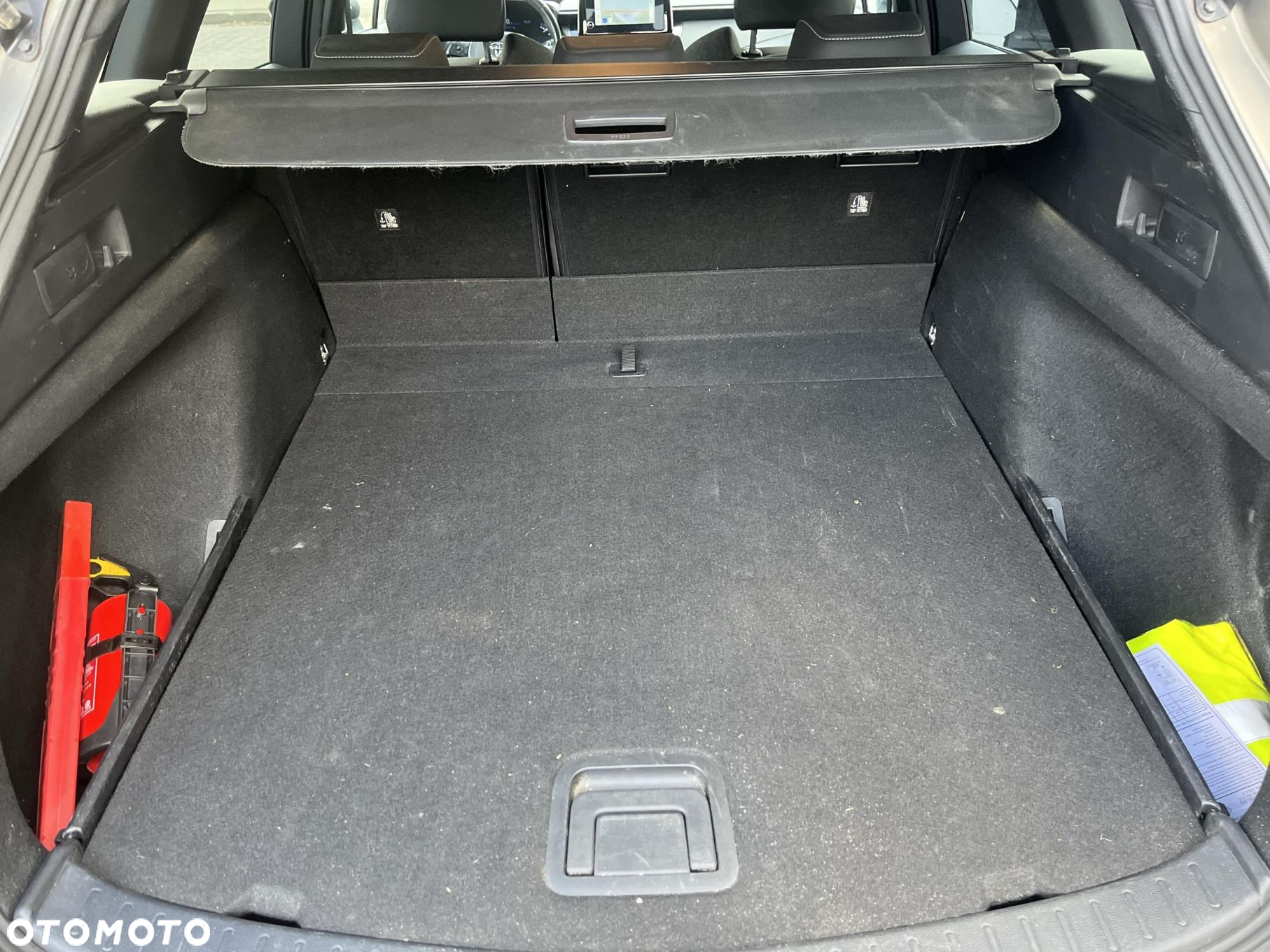 Toyota Corolla - 14