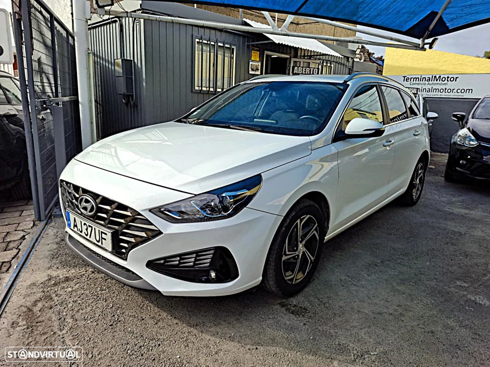Hyundai i30 SW 1.6 CRDi Style - 17