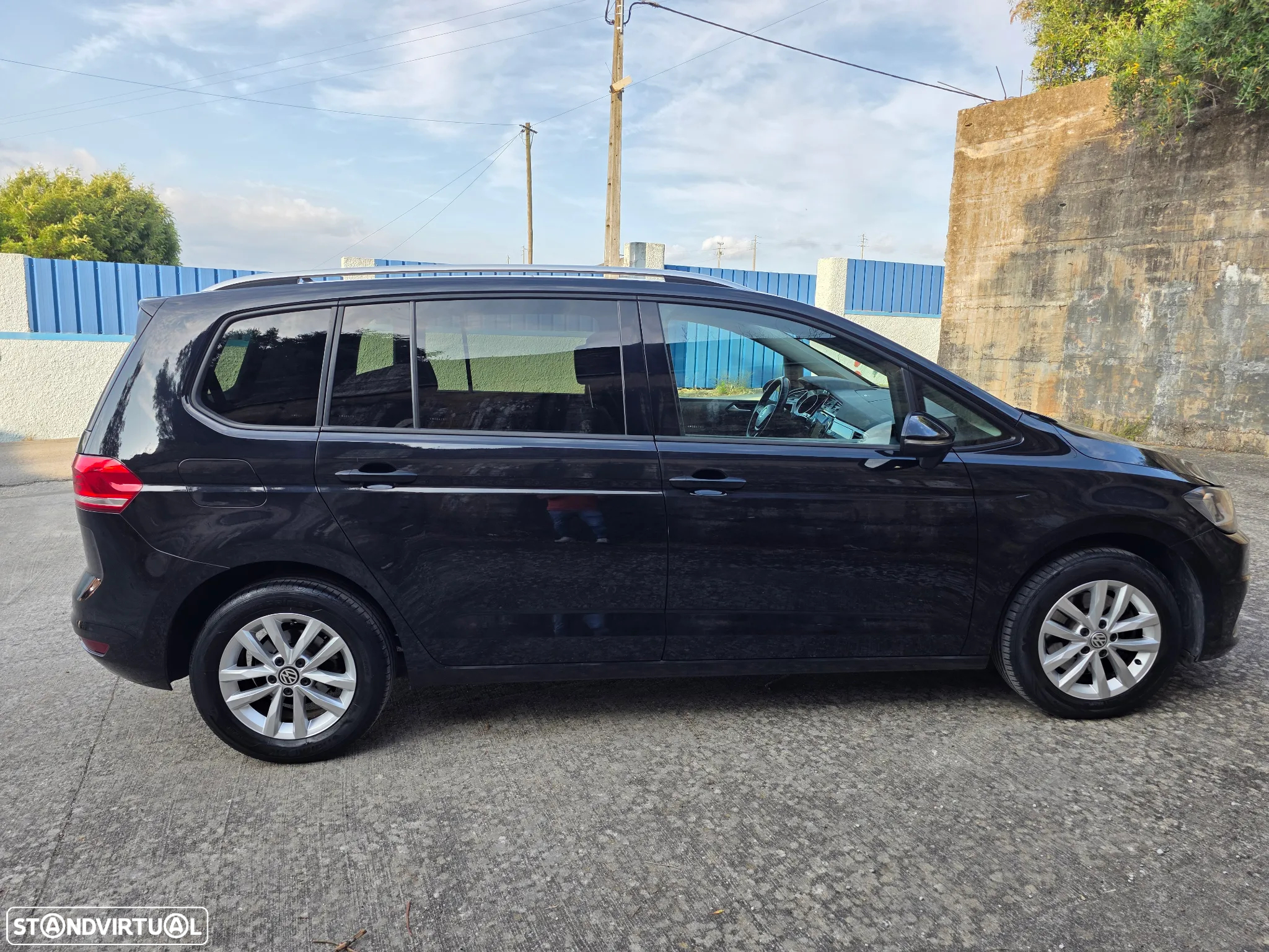 VW Touran 1.6 TDI Highline DSG - 3