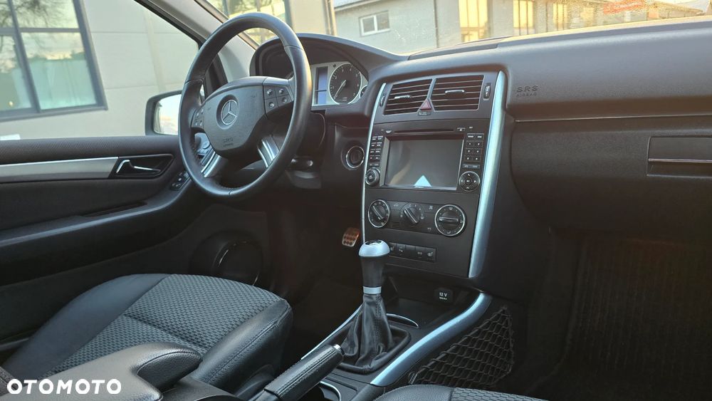 Mercedes-Benz Klasa B - 12