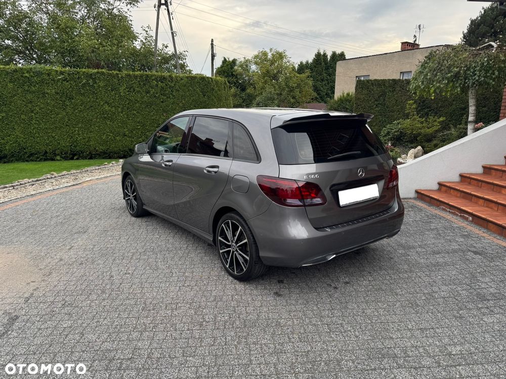 Mercedes-Benz Klasa B 180 Style - 2