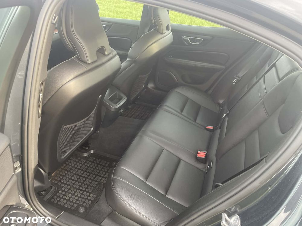 Volvo S60 - 7
