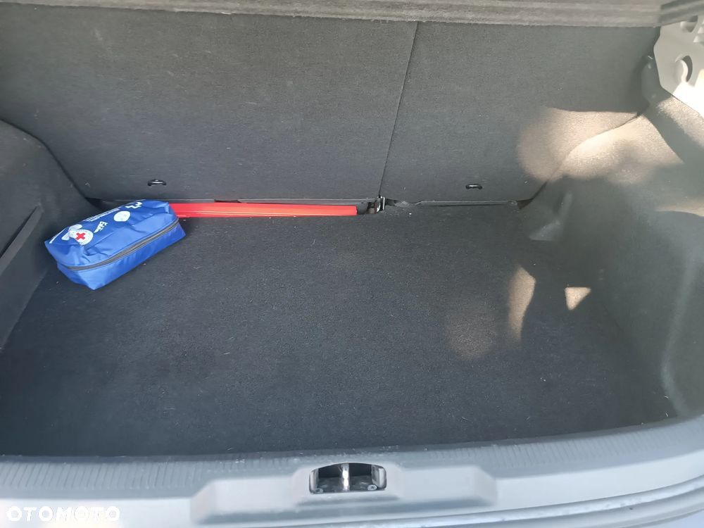 Peugeot 207 75 Urban Move - 22