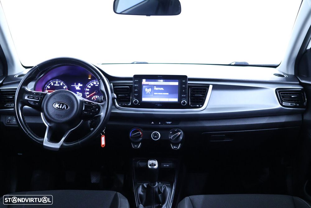 Kia Rio - 17