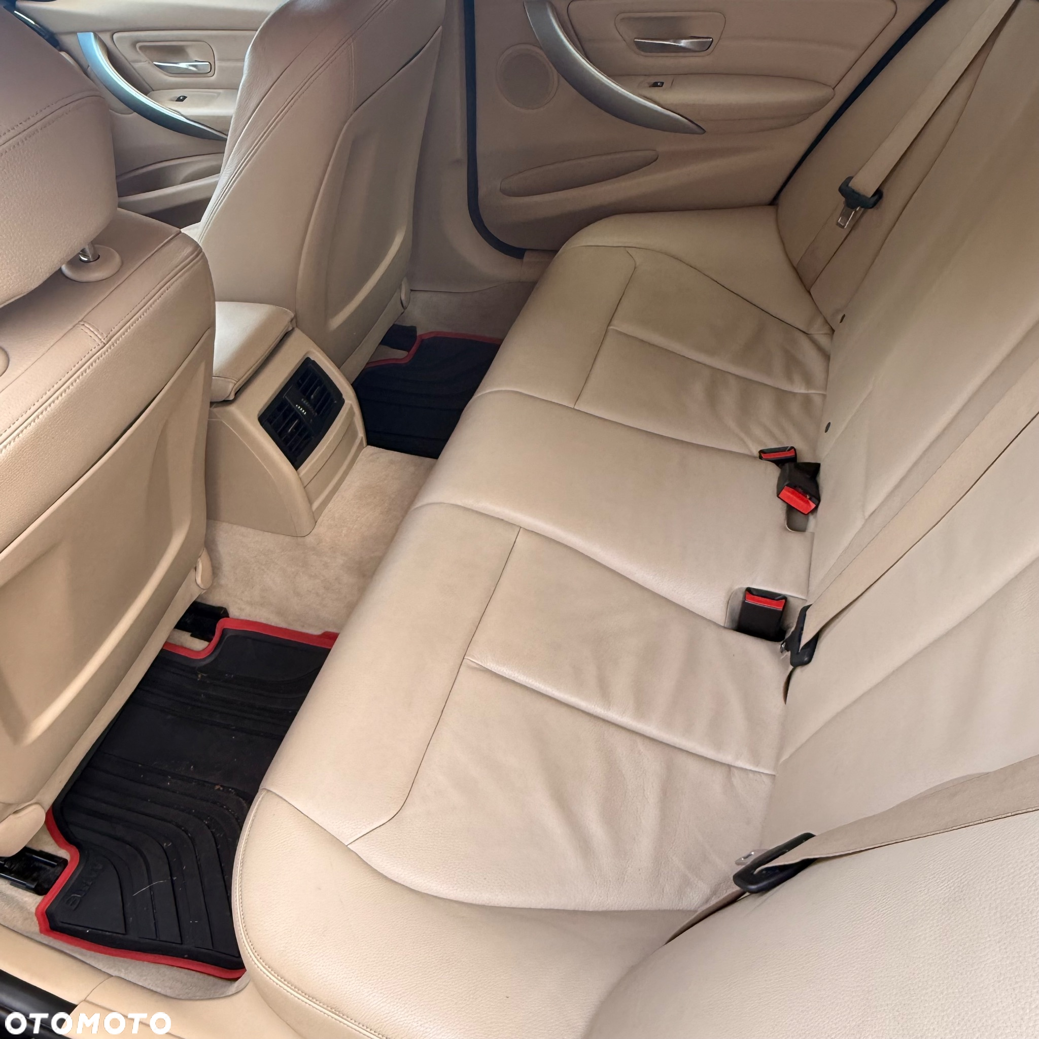 BMW Seria 3 - 14