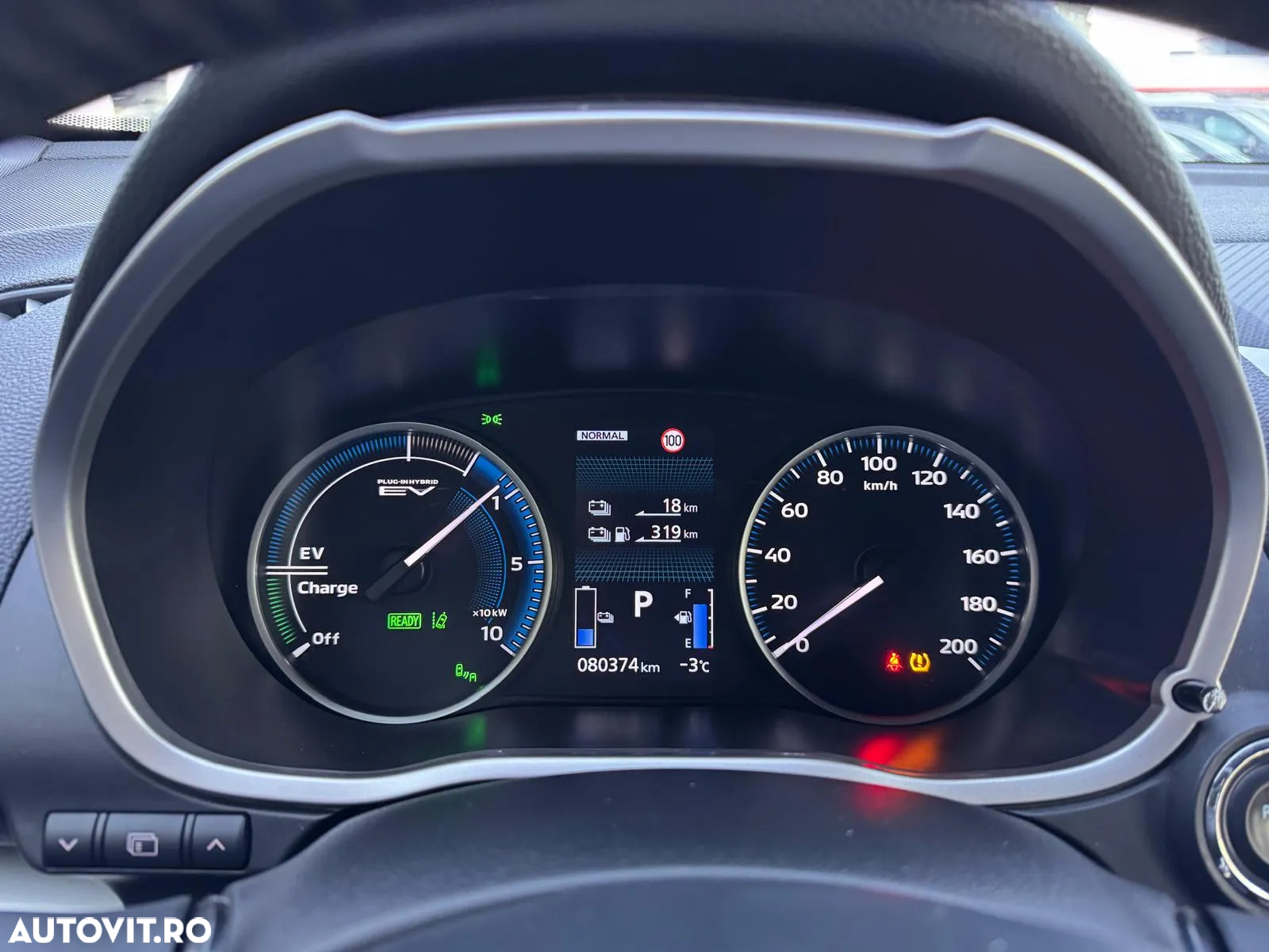 Mitsubishi Eclipse-Cross - 9