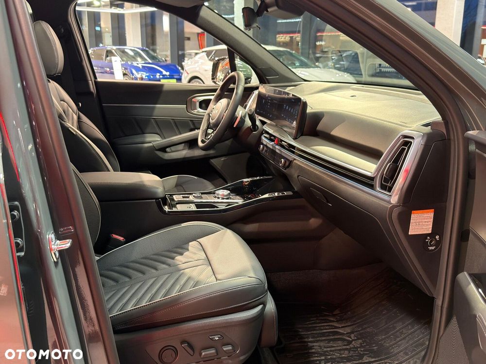 Kia Sorento - 33