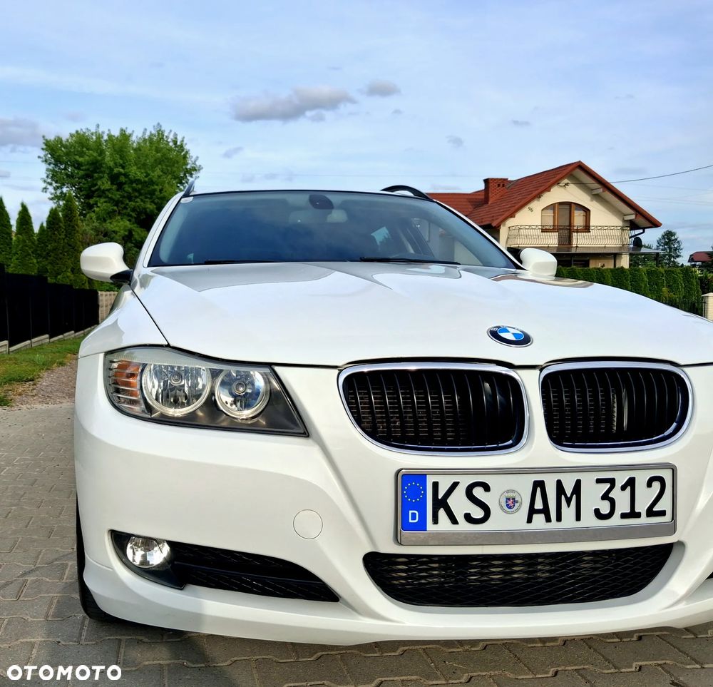BMW Seria 3 318d DPF Edition Lifestyle - 9