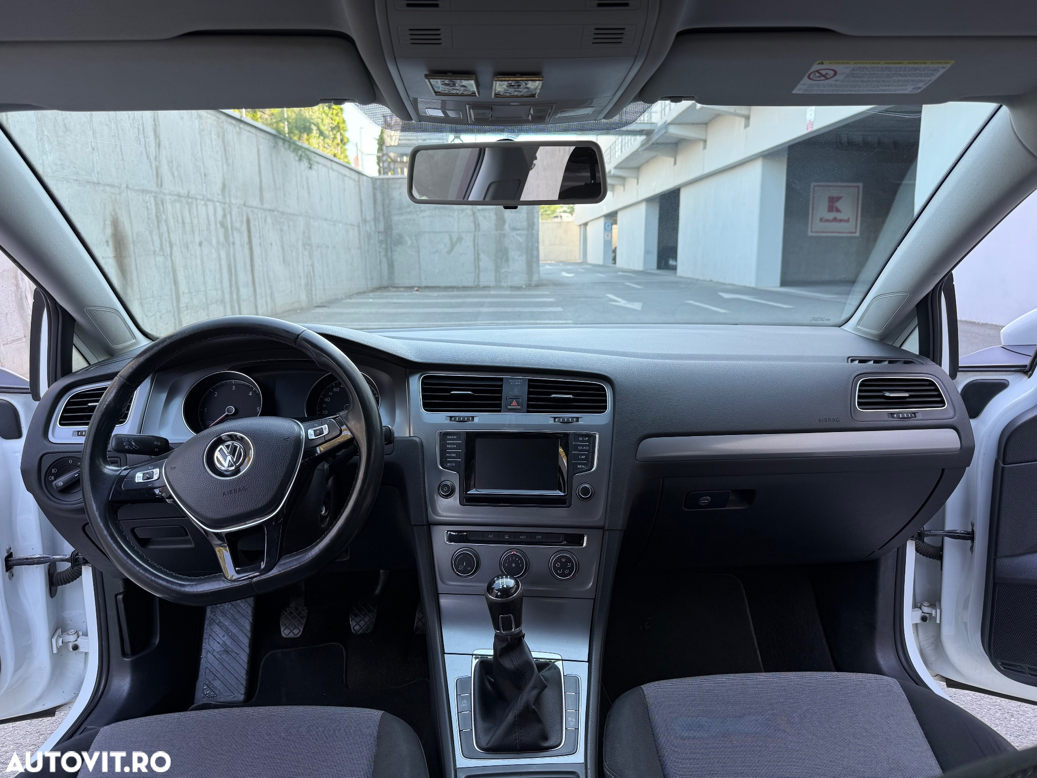 Volkswagen Golf 1.6 TDI BMT Trendline - 5