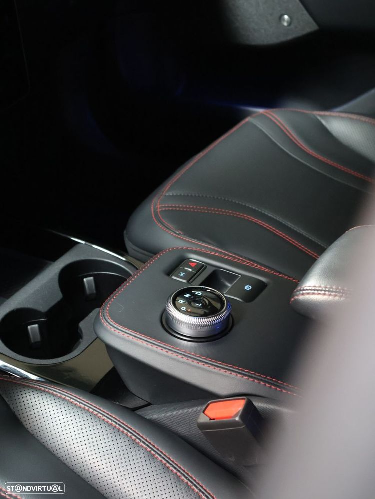 Ford Mustang Mach-E AWD PREMIUM - 22