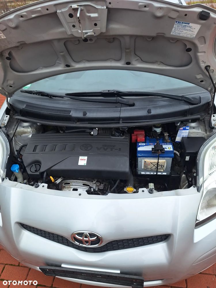 Toyota Yaris 1.33 VVT-i Comfort - 17