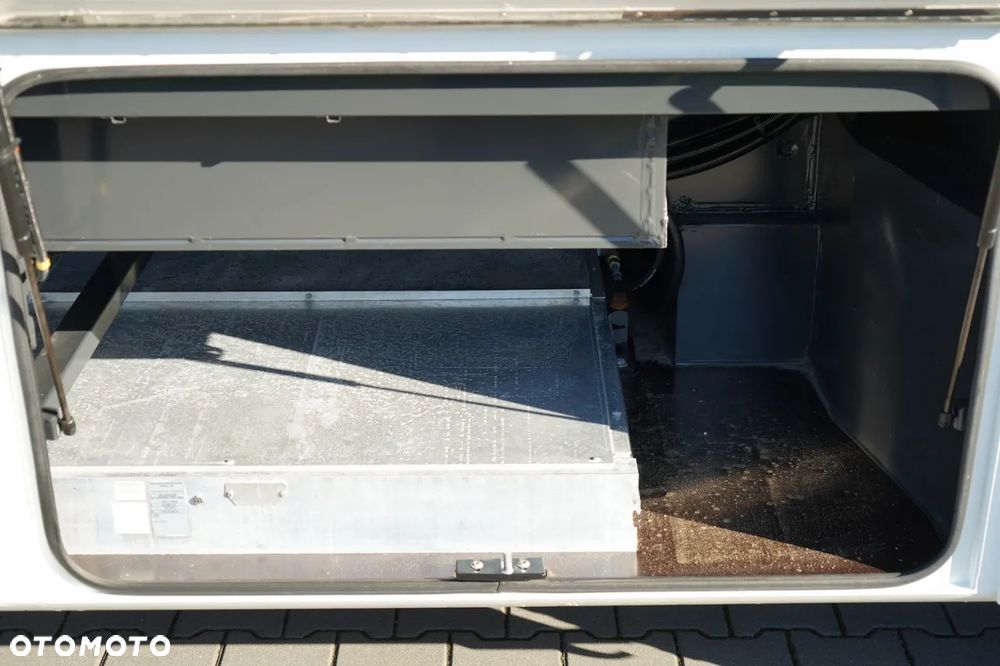 Irisbus RECREO / EURO5 / SPROWADZONY / MANUAL / - 15