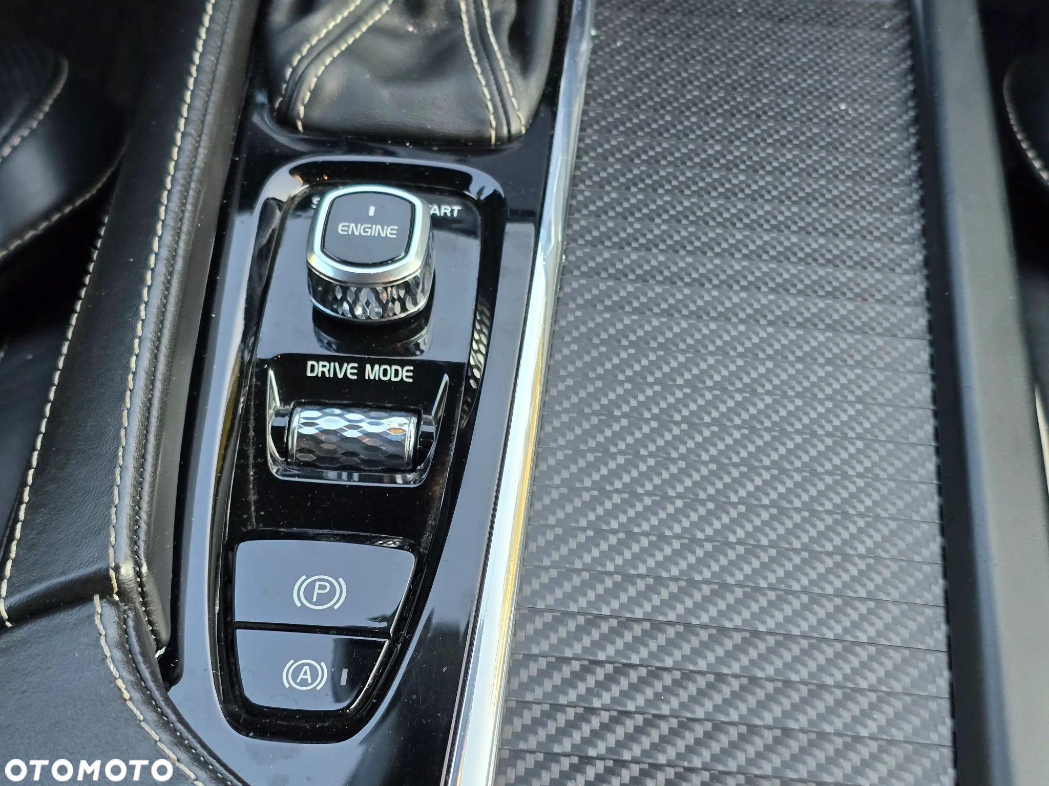 Volvo XC 90 T6 AWD R-Design 7os - 20