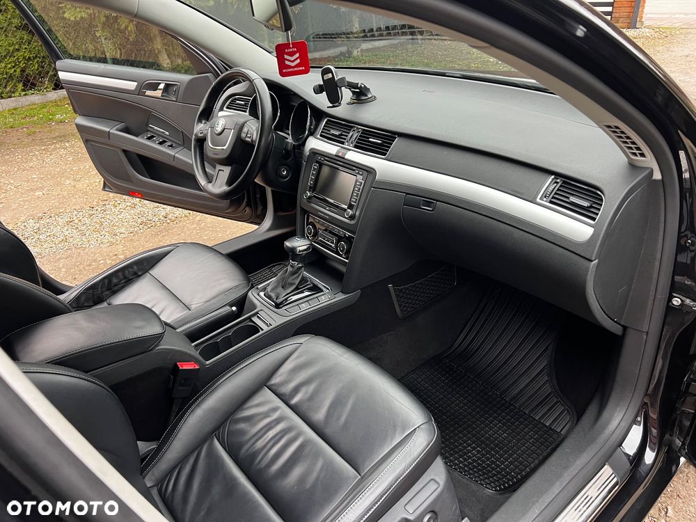 Skoda Superb 2.0 TDI DSG Elegance - 13