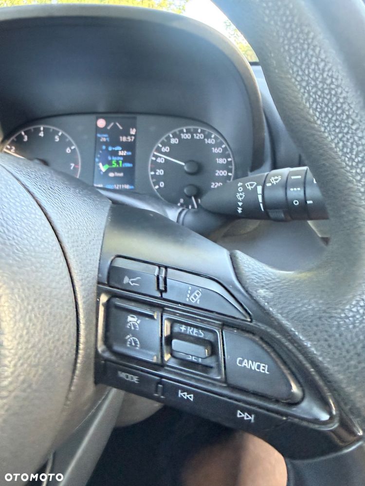 Toyota Yaris 1.0 Active - 23