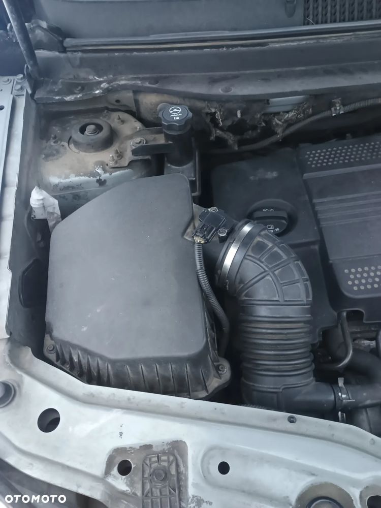 Opel Antara - 22