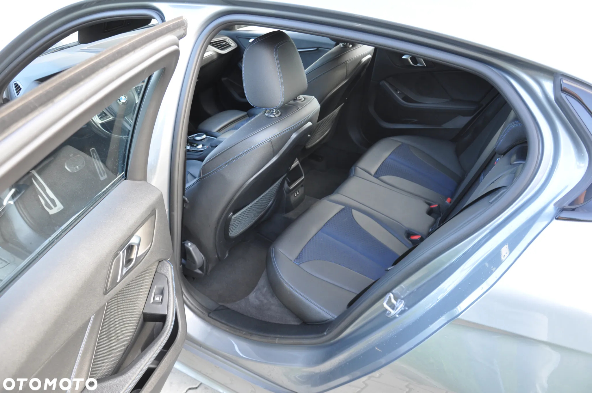 BMW Seria 1 118i M Sport - 12