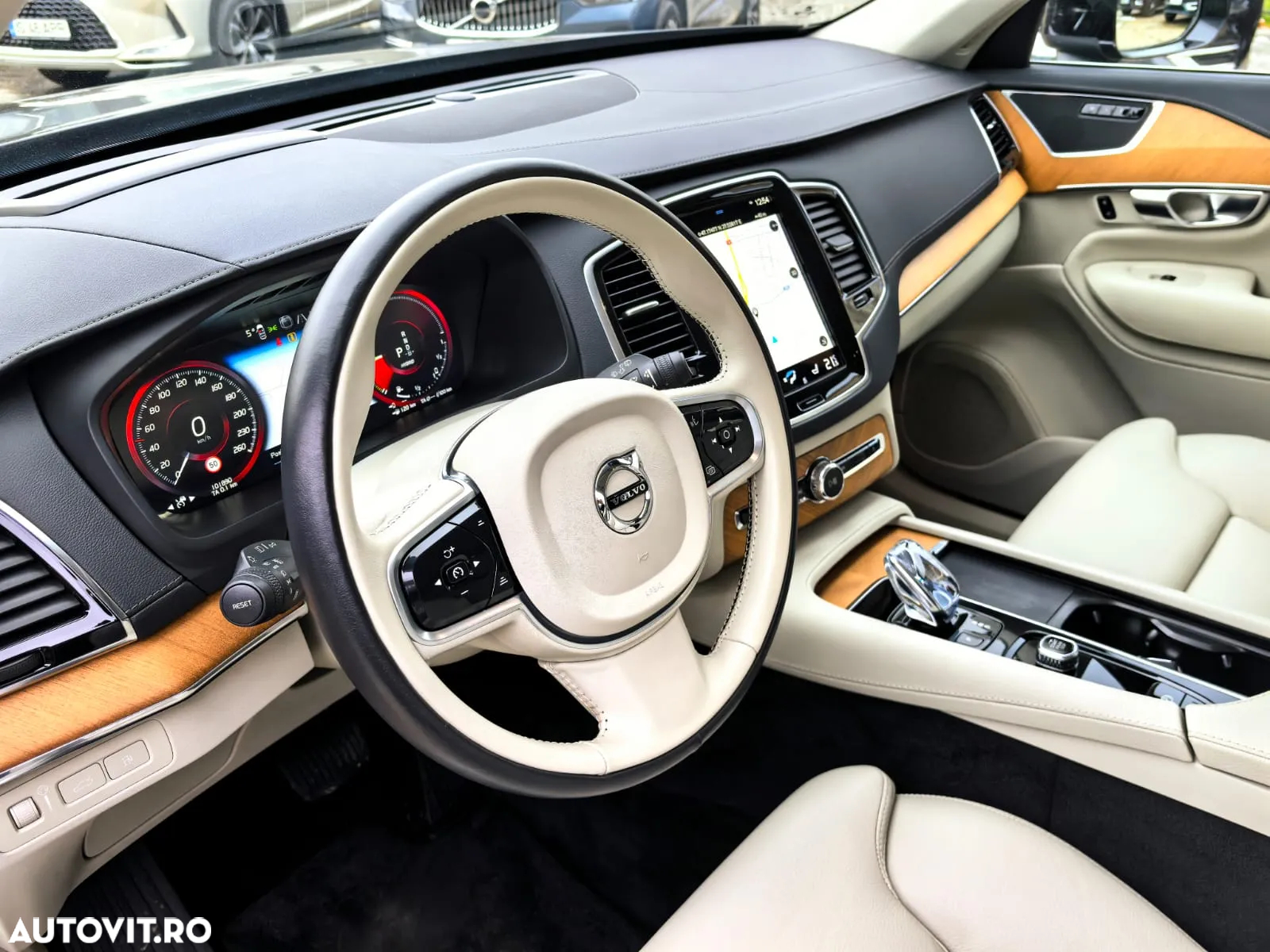 Volvo XC 90 T8 AWD Twin Engine Geartronic Inscription - 17