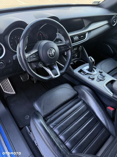 Alfa Romeo Stelvio 2.0 Turbo Veloce Q4 - 14