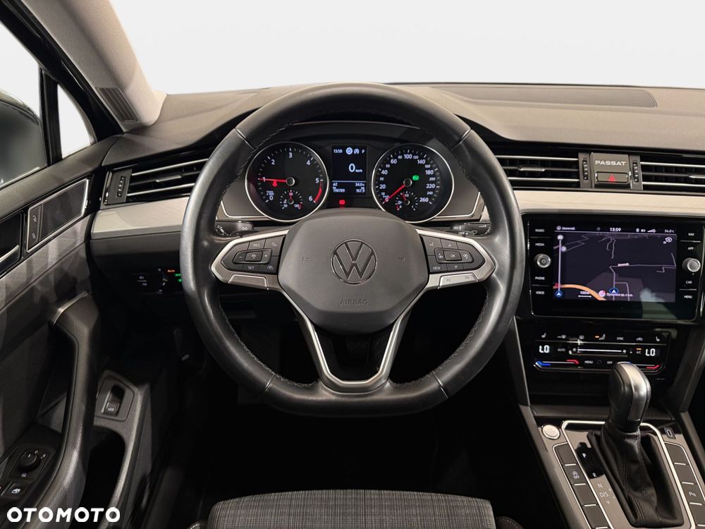 Volkswagen Passat Variant - 17