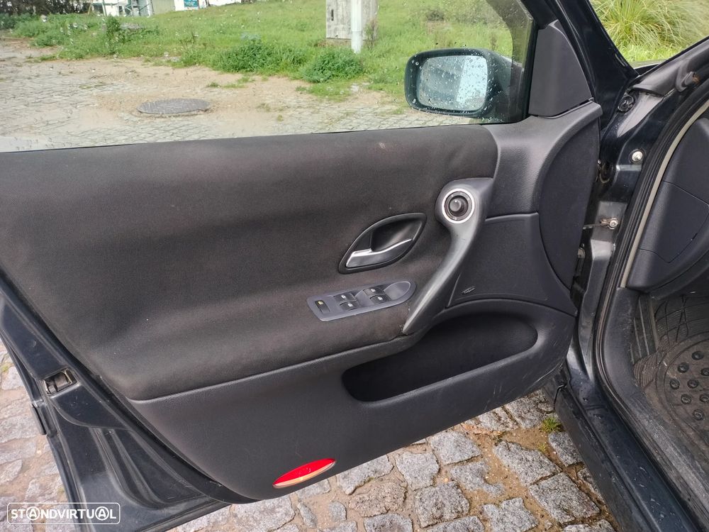 Renault Laguna 2.2 dCi Priv. Luxe Auto. - 15
