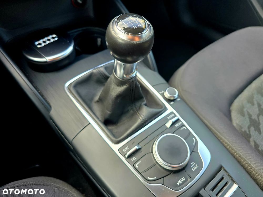 Audi A3 Sportback 1.4 TFSI Attraction - 14
