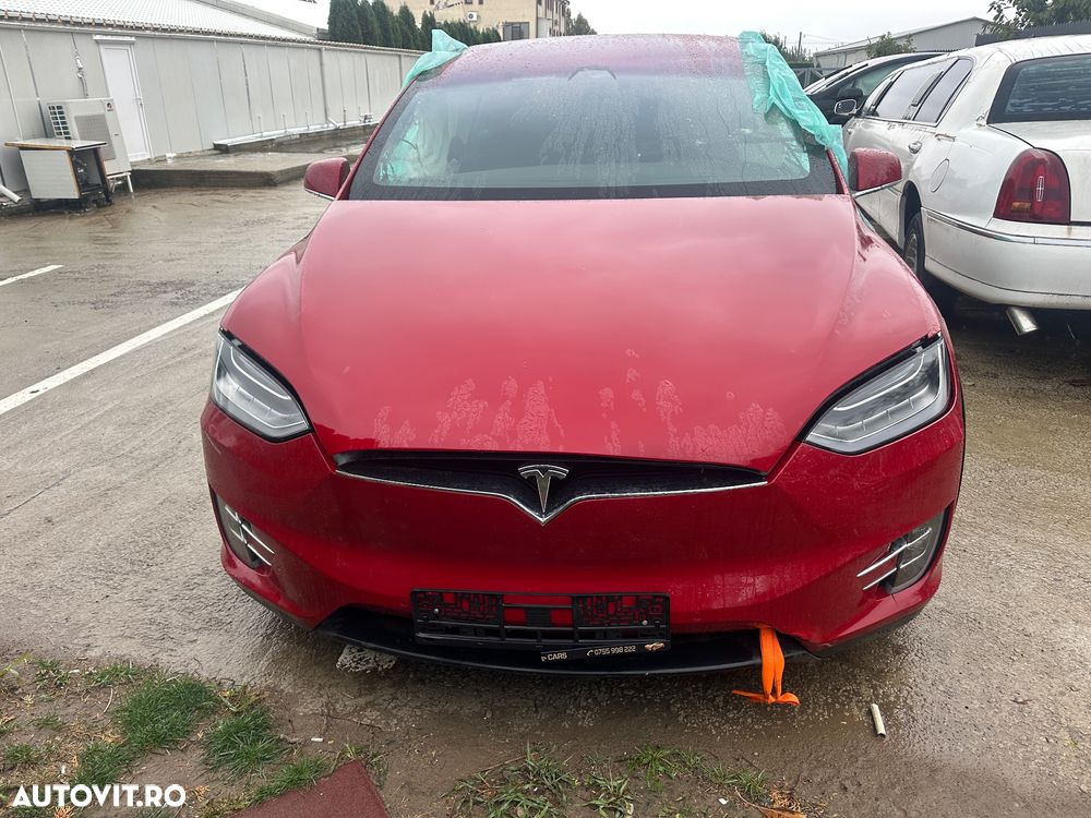 Tesla Model X Performance - 2