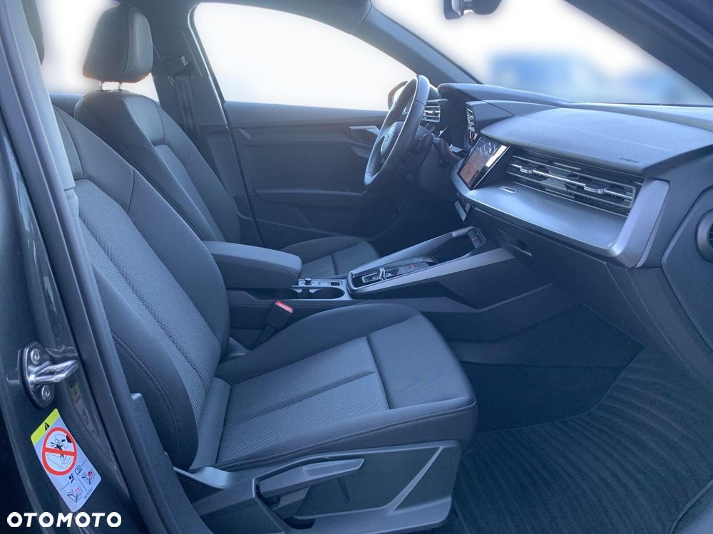 Audi A3 Sportback - 17