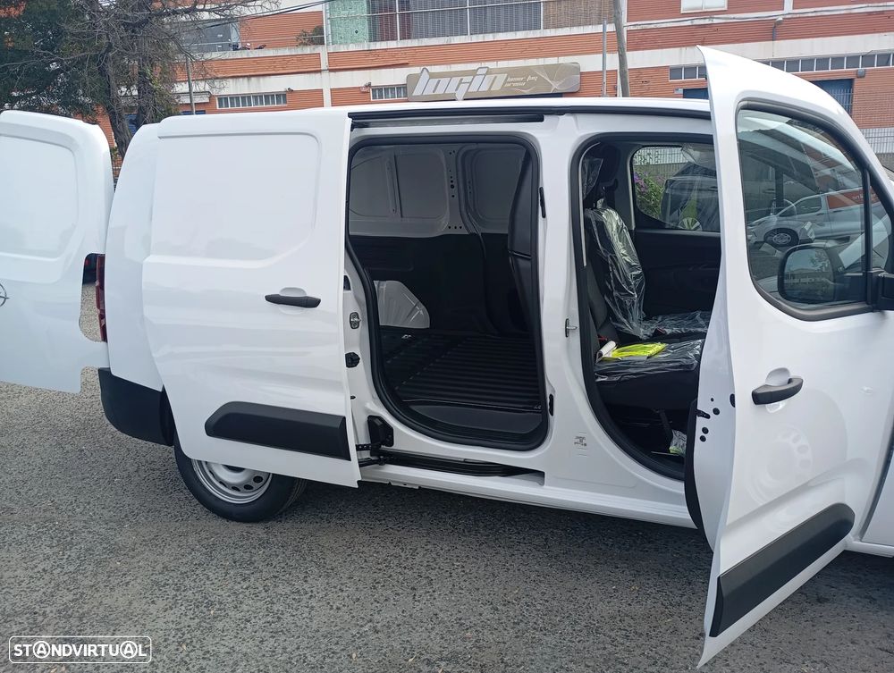 Opel Combo-e XL (50-kWh) - 8