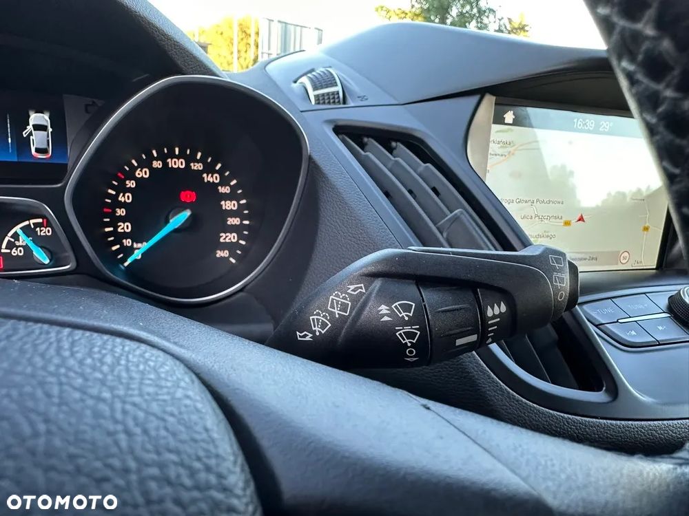 Ford Kuga 1.5 EcoBoost 2x4 Cool & Connect - 20