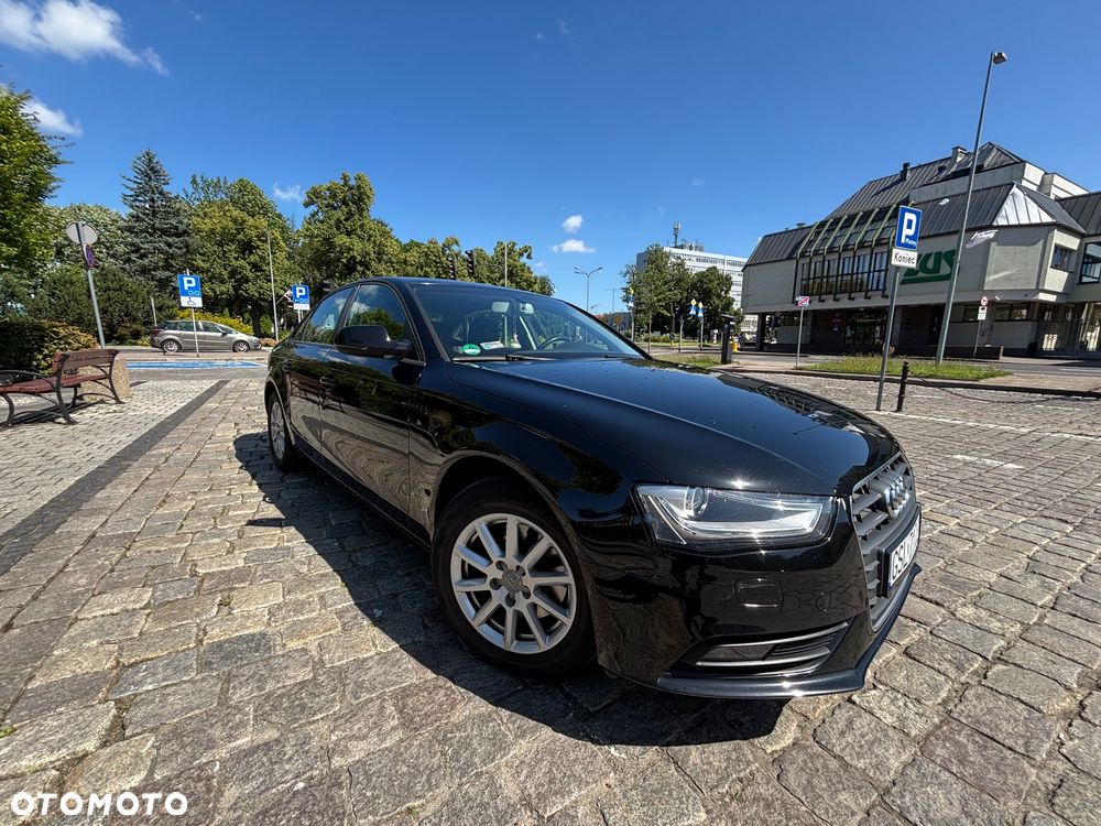 Audi A4 Limousine - 7