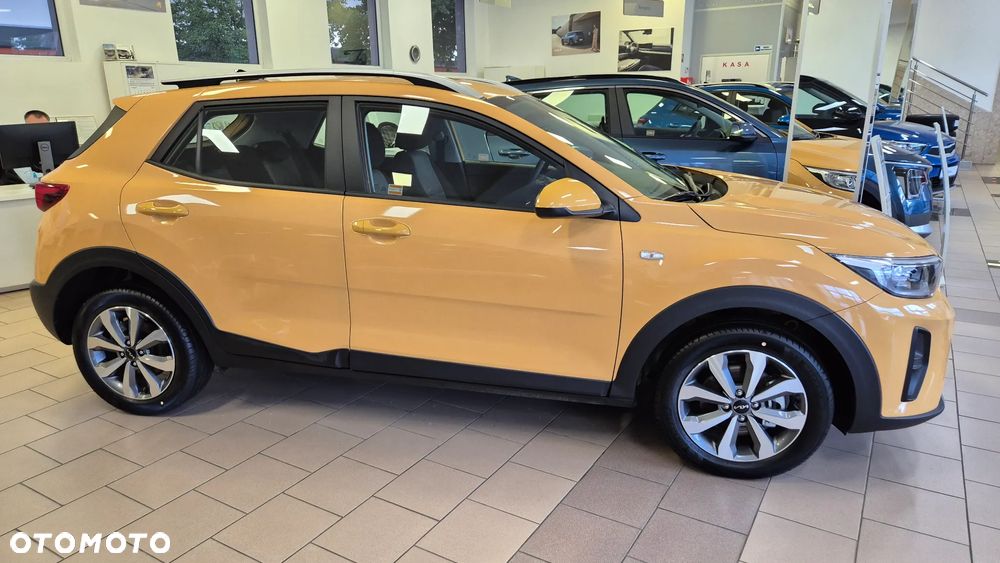 Kia Stonic 1.0 T-GDI M - 2