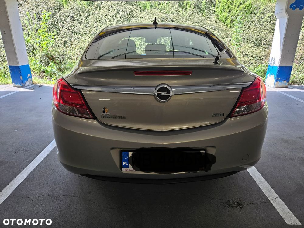 Opel Insignia 2.0 CDTI Edition - 11