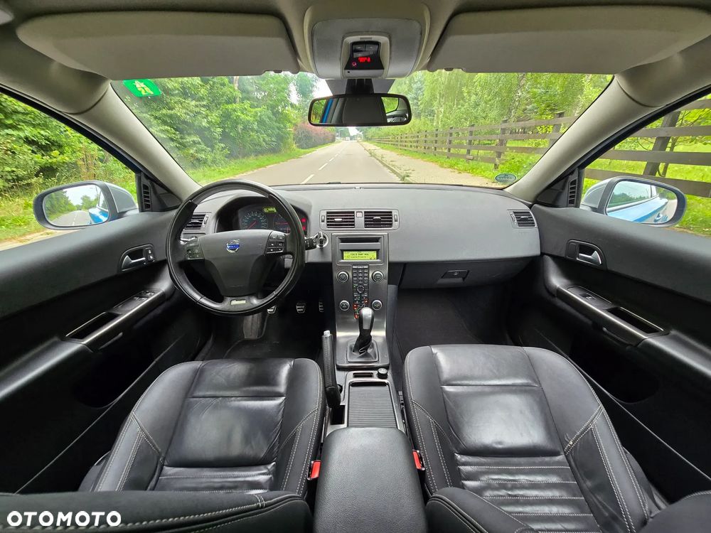 Volvo C30 D2 DRIVe R-Design - 8