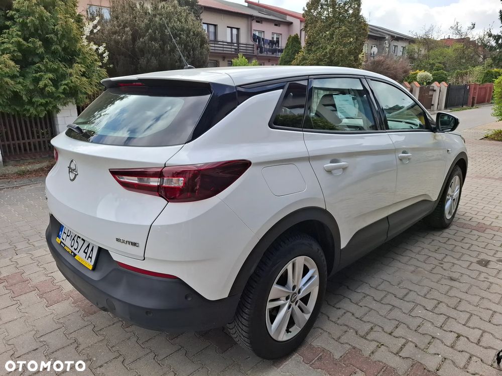 Opel Grandland X 1.2 T GPF Edition S&S - 4